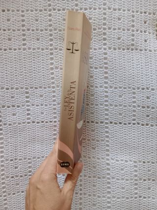 LIBRO "LA LEY DE LA ASISTENTA"