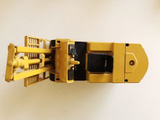 3 Maquinarias miniatura Joal: tractor, elevadora,