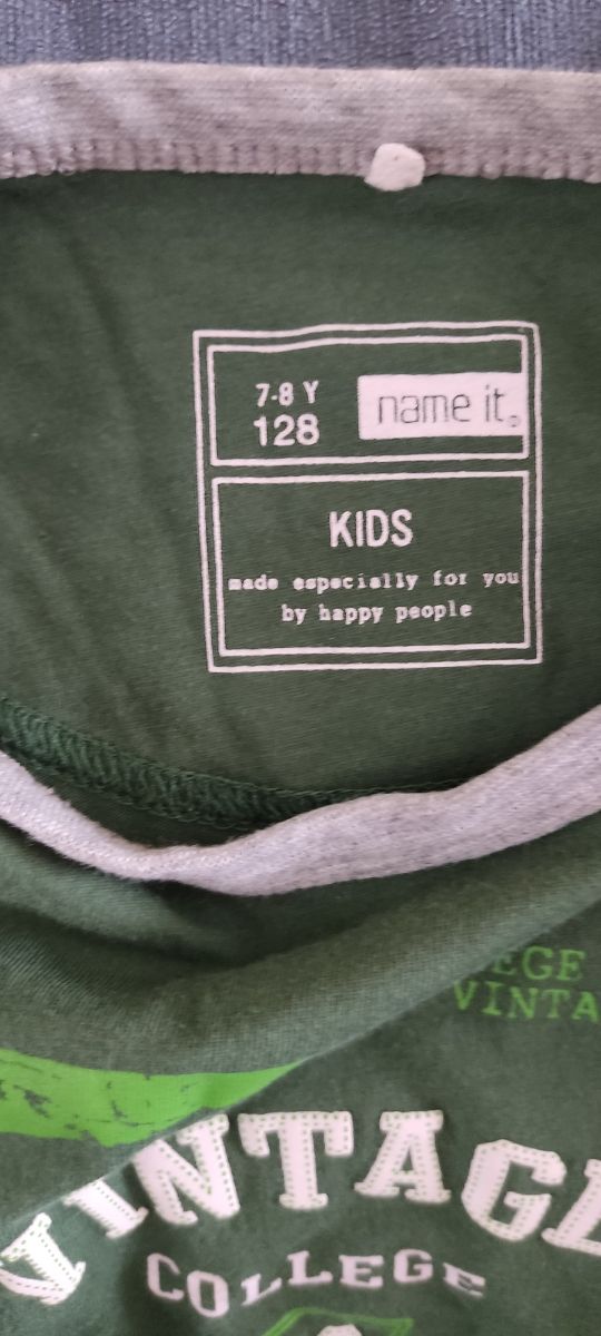 camiseta de Name it kids. Talla 7-8 años