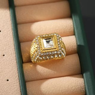 Anillo de Titanio dorado con Circonitas