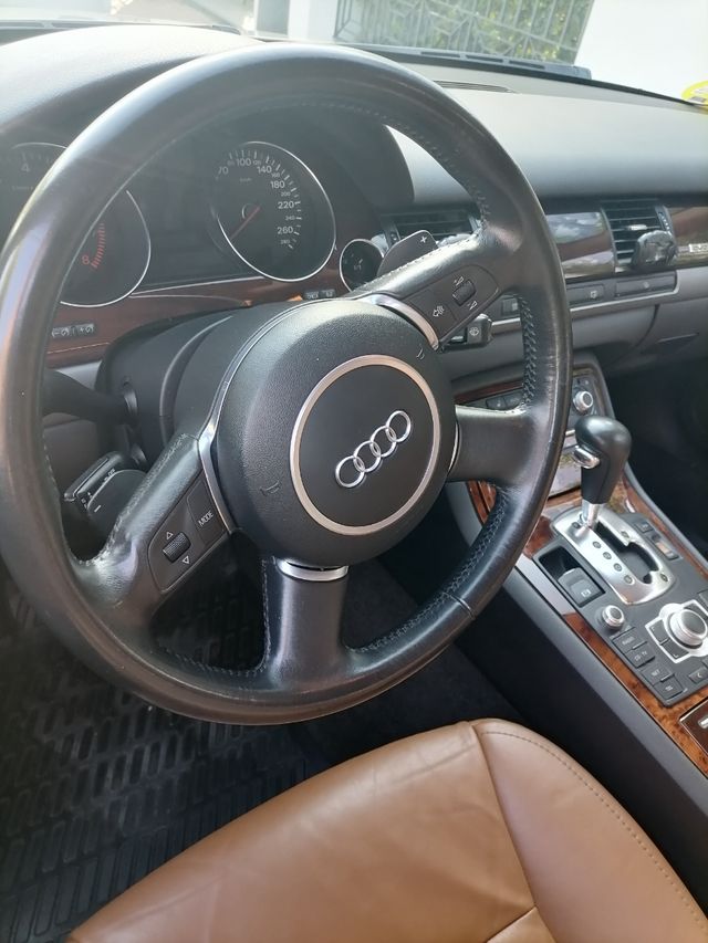 Audi A8 2005