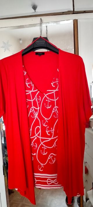 Camiseta /chaqueta  nueva .T- 50 