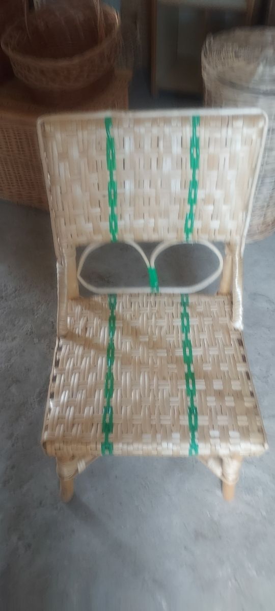 Silla mimbre baja