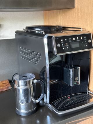 Cafetera Superautomatica Saeco Xelsis + Aeroccino