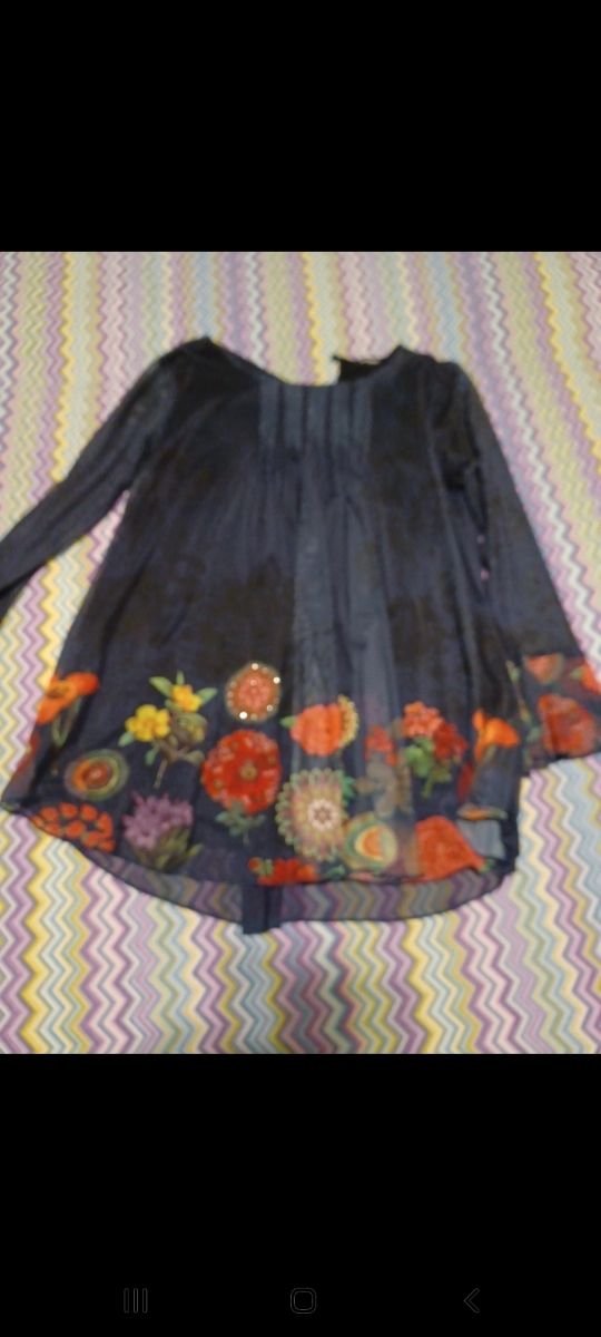 Blusa a maniche lunghe trasparenti Desigual