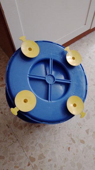 Lote infantil complet. Trona, parque, elevador OMP