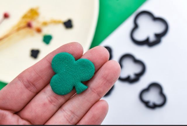 Cortadores de Palos de Pica  y trébol para Arcilla