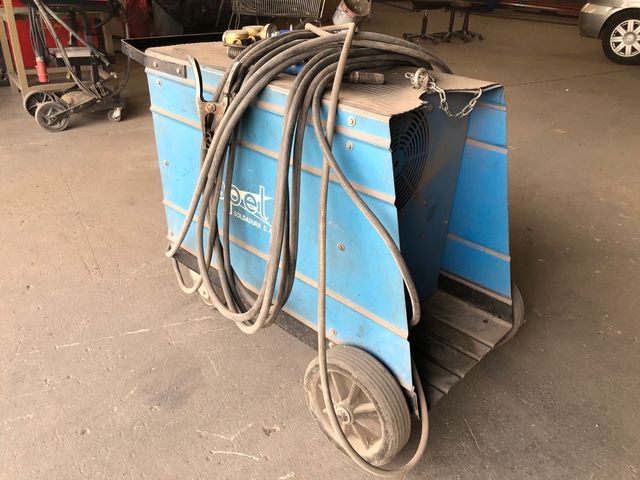 Apel MIG 301 soldadura