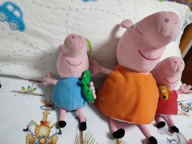 Lote de peluches pepa pig