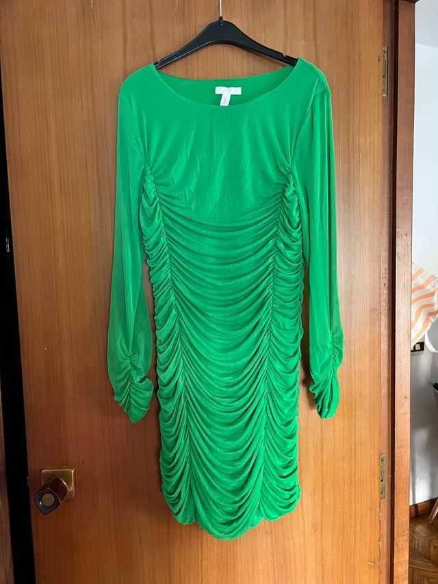 Vestido ceñido verde HyM talla L