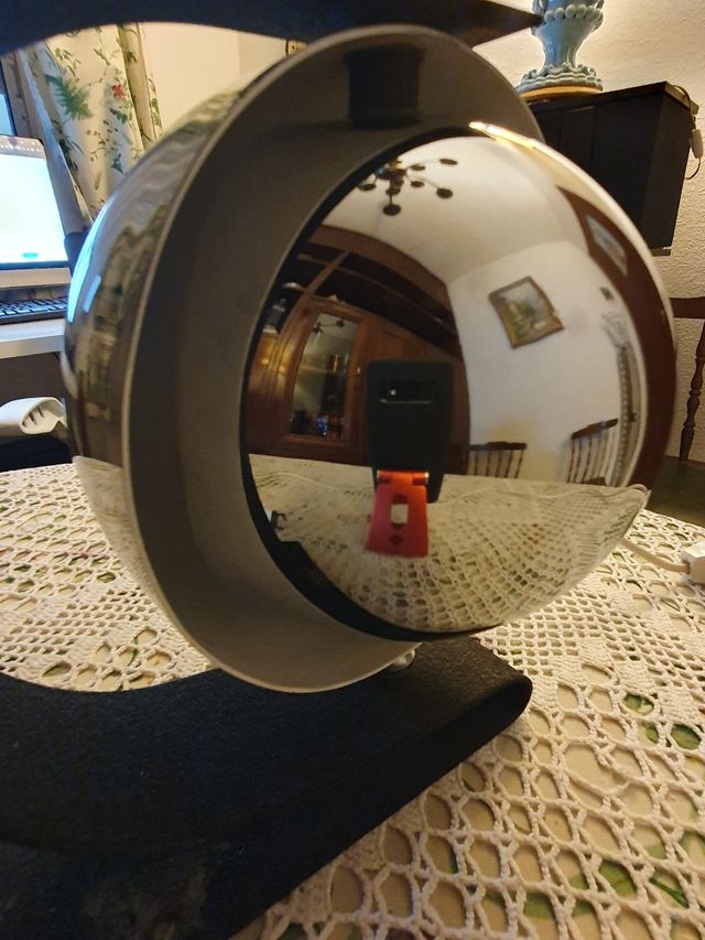 Lámpara sobremesa Eclipse Carlos M Serra Carpyen