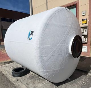 Depósito de fibra de poliéster 5.000l