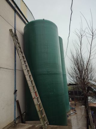 Depósito de fibra de poliéster 5.000l