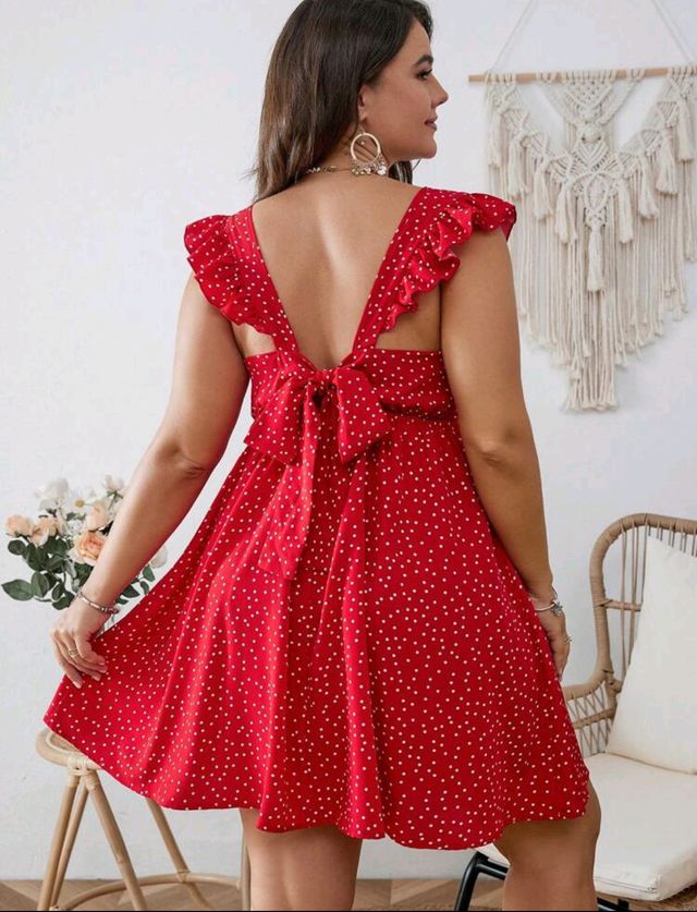 Vestido rojo con lunares blancos Shein de segunda mano por EUR