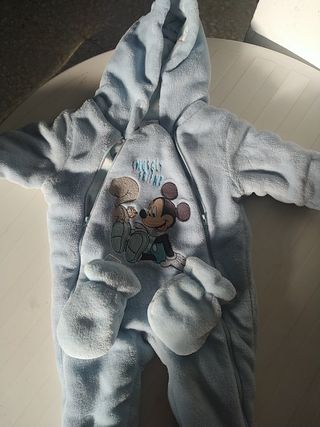 Buzo de invierno para bebe. Talla 9-12