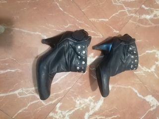 Botines de piel de mujer