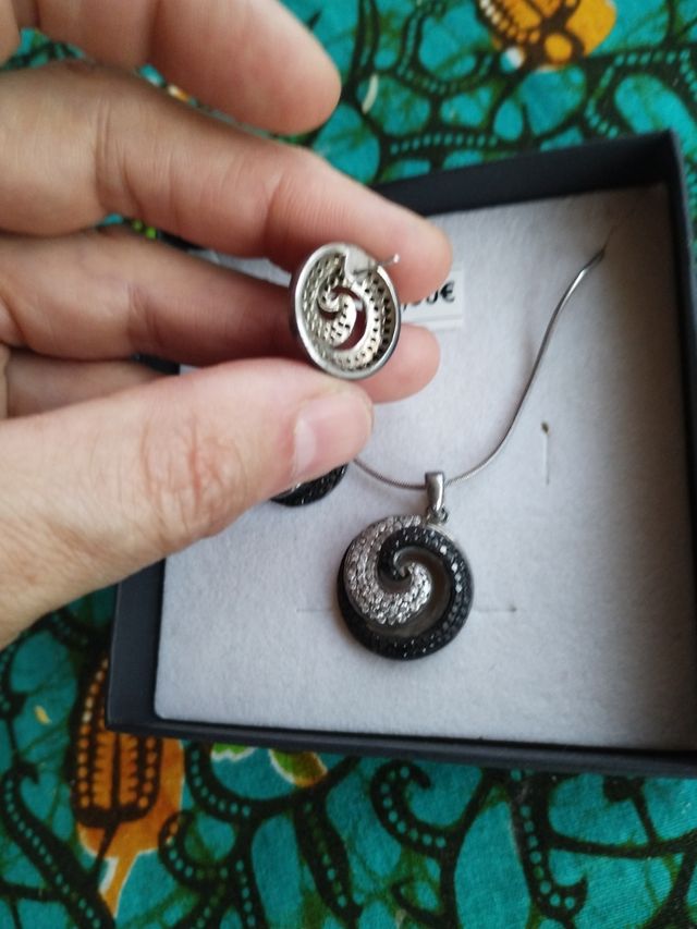 Conjunto plata de ley y circonitas