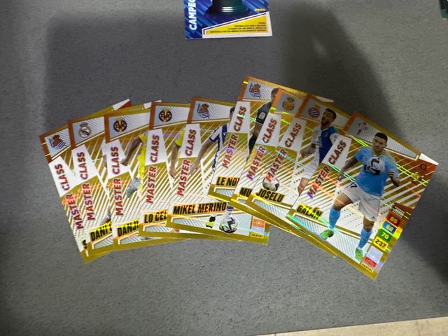 383 cromos Adrenalyn XL