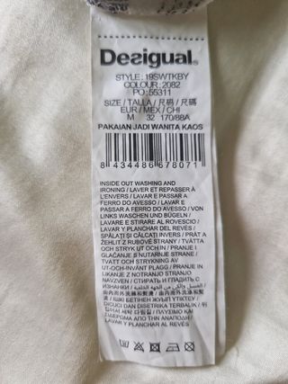 Camiseta desigual manga corta