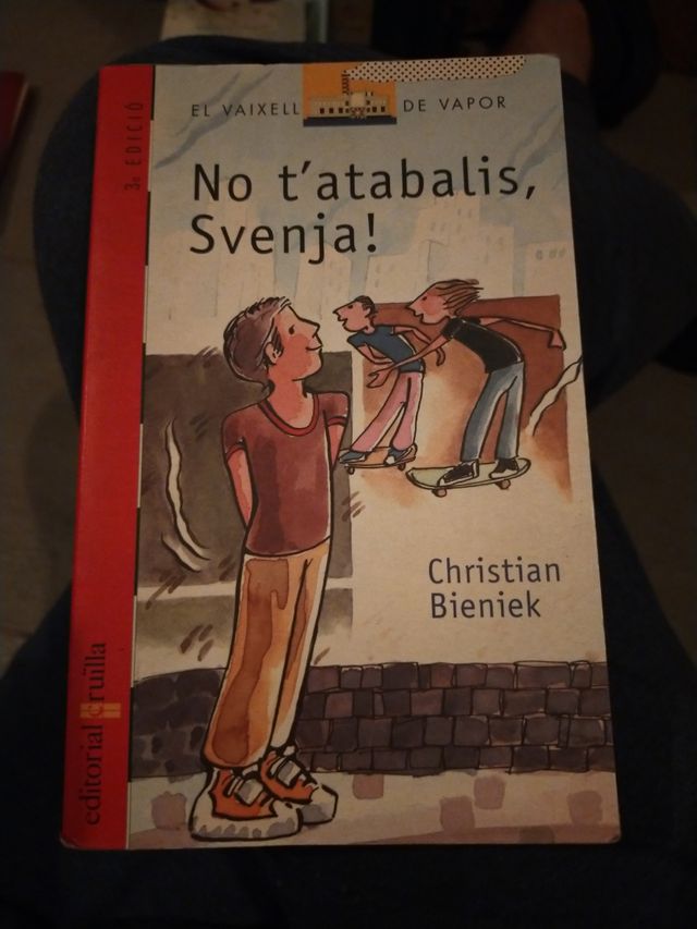 No t'atabalis Svenja. Barco de vapor.