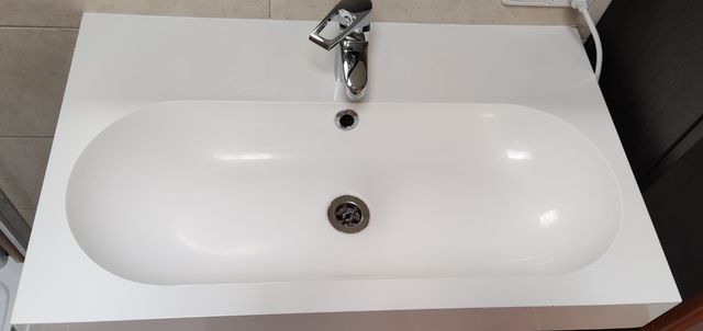 Lavabo de baño IKEA + grifería