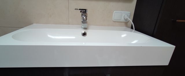 Lavabo de baño IKEA + grifería