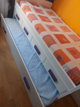 Cama nido con cajones y dos camas y colchones