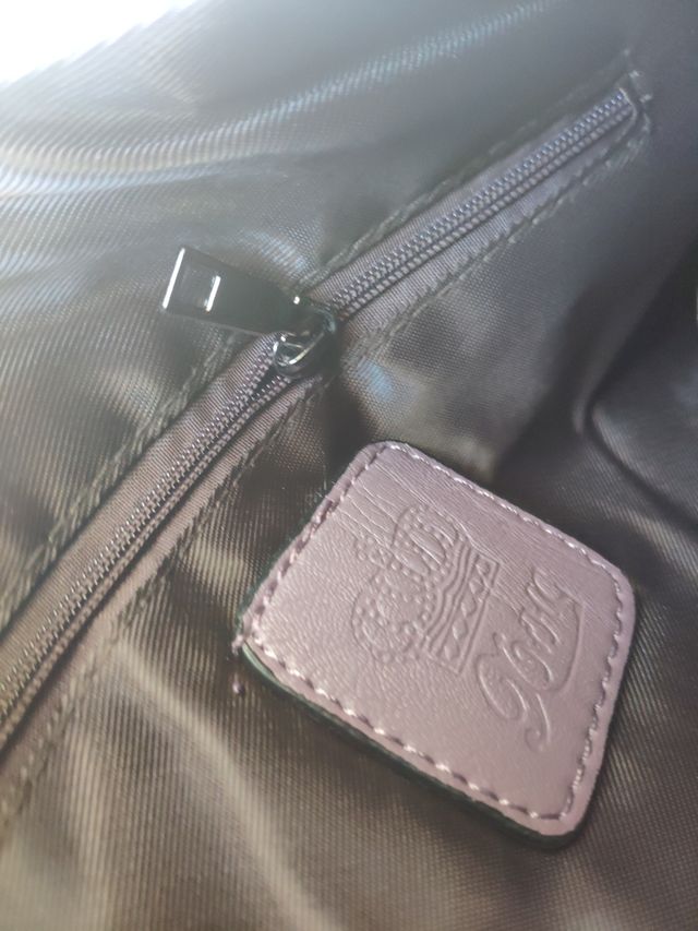 Bolso morado mujer con correa