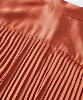 Conjunto blusa y falda