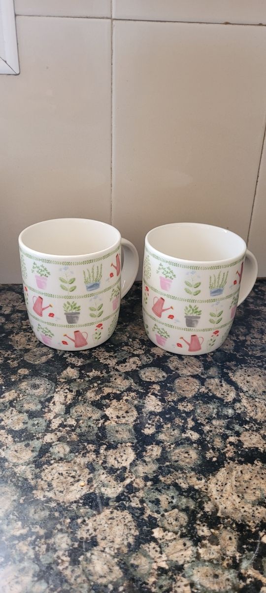 Dos tazas El Corte Inglés