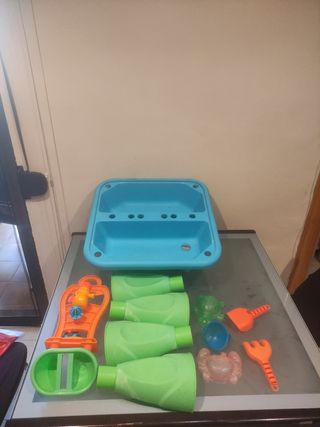 Arenero con juegos de agua