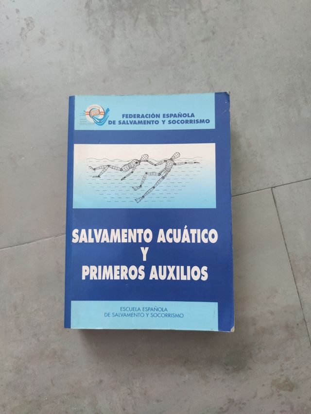 Salvamento Acuático y primeros auxilios