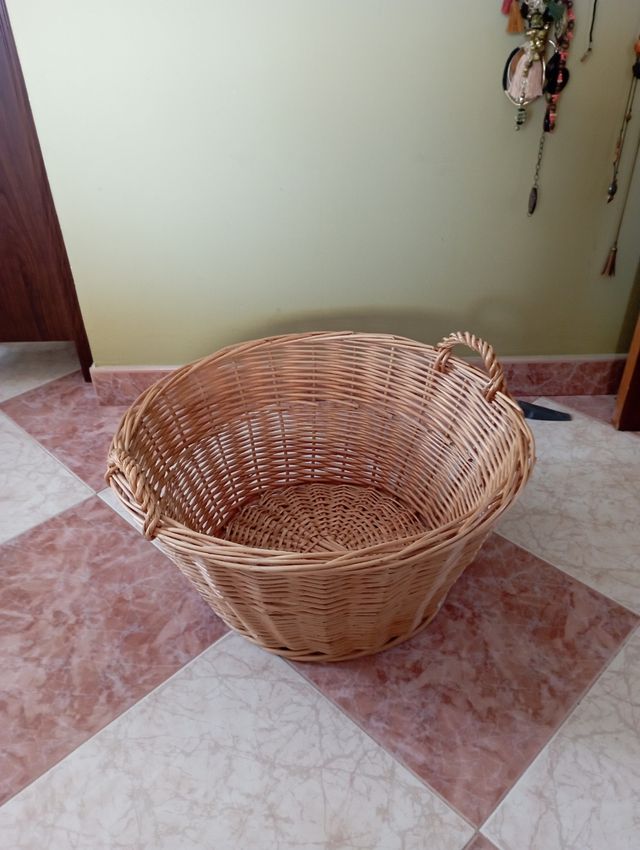 cesta con asas de 53cm de diámetro