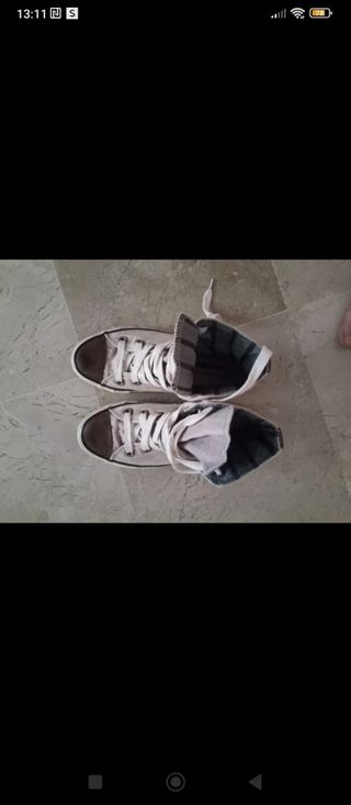 Converse Beige con puntera