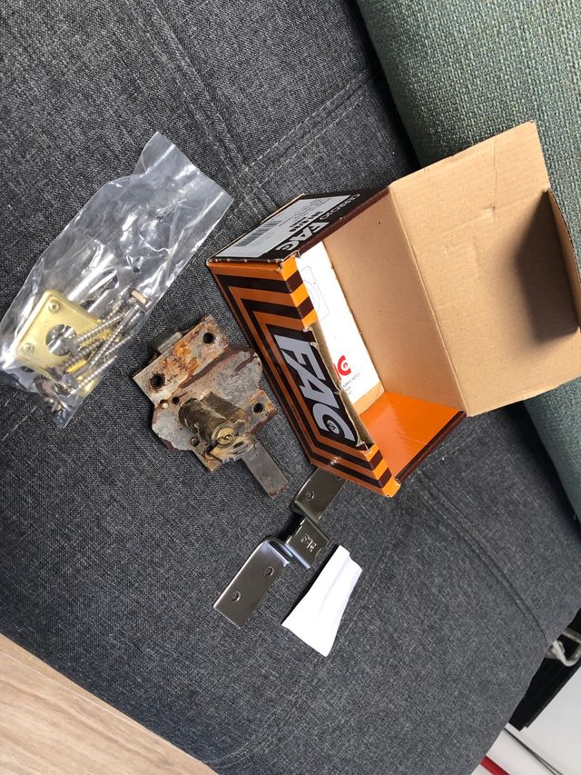 Cerrojo Fac 301-r/80