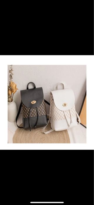mini mochila