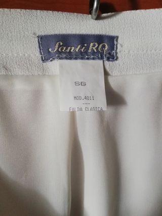 Falda en crep T. 48 nueva