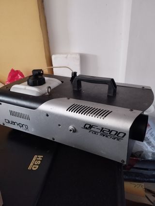 ALQUILER DE SONIDO E ILUMINACIÓN 