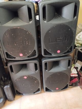 ALQUILER DE SONIDO E ILUMINACIÓN 