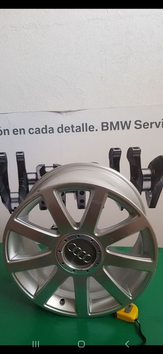 Llanta audi A4