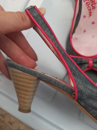 zapatos tacón bajo mustang