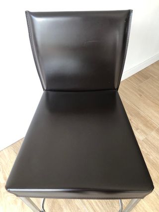 Banquetas altas piel para barra de cocina.