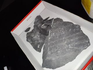 Grava blanca y piedra pizarra