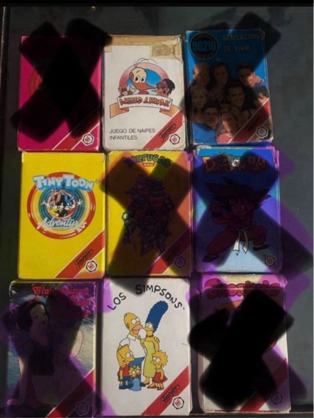 Juego de cartas, naipes.
llevate 3 y paga 2