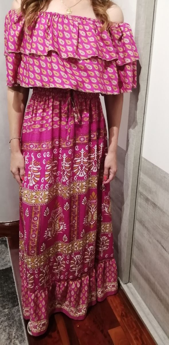 Vestido fucsia estampado