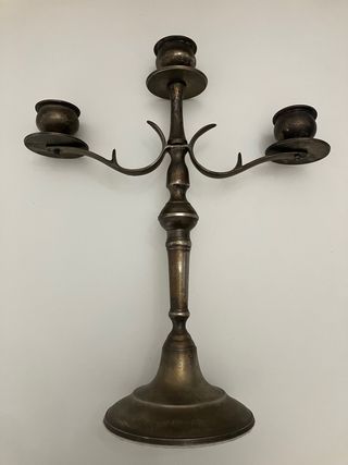 Candelabro antiguo peltre