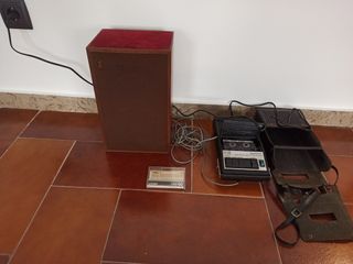 Cassette portàtil Sanyo amb altaveu