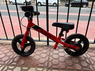 Bicicleta para niños sin pedales