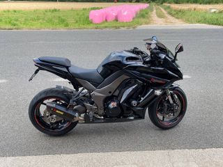 Kawasaki Z1000sx