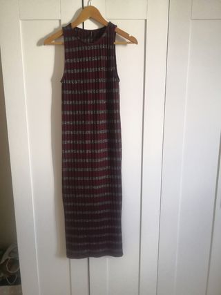 Traje pegado